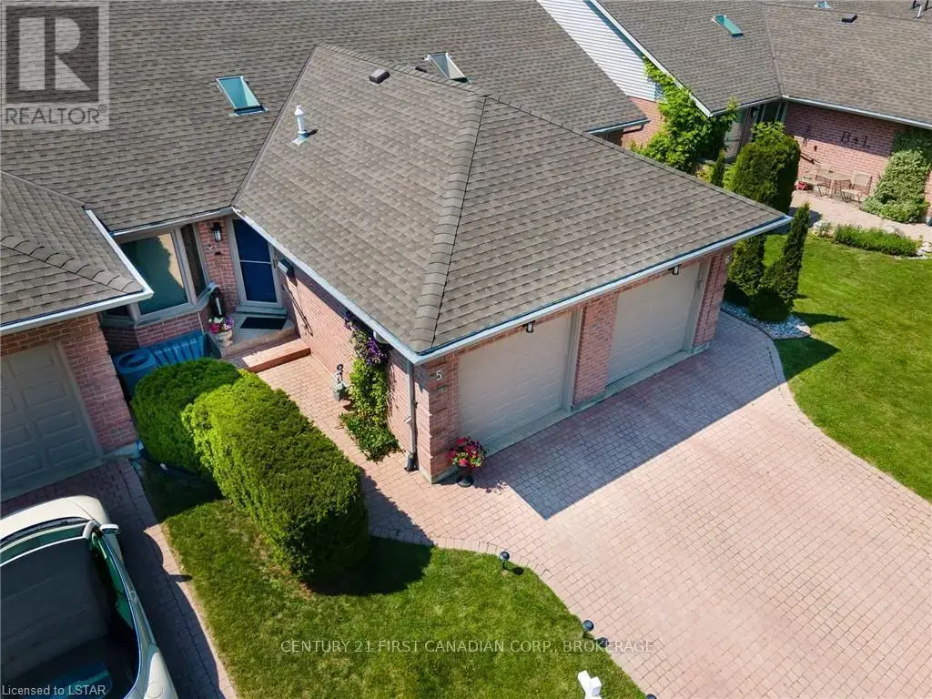 5 - 90 Ontario Street S, Lambton Shores (Grand Bend)