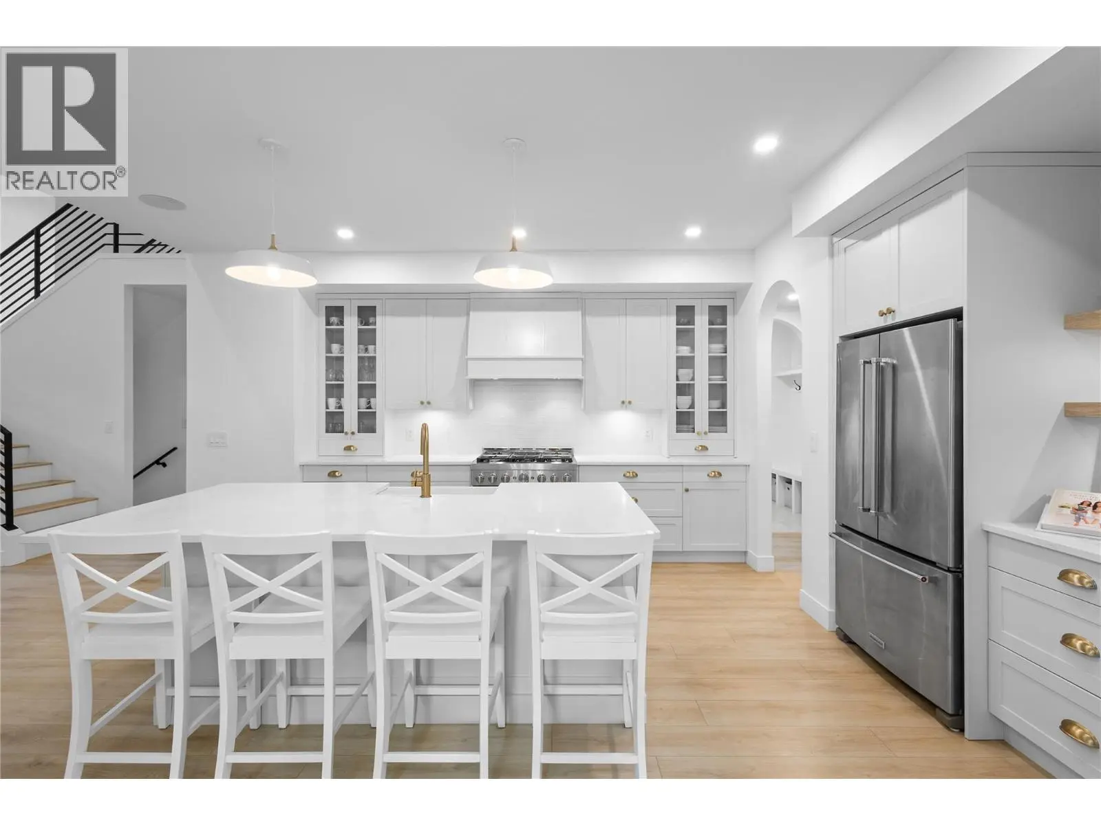 201 Summer Wood Drive. Kelowna, British Columbia