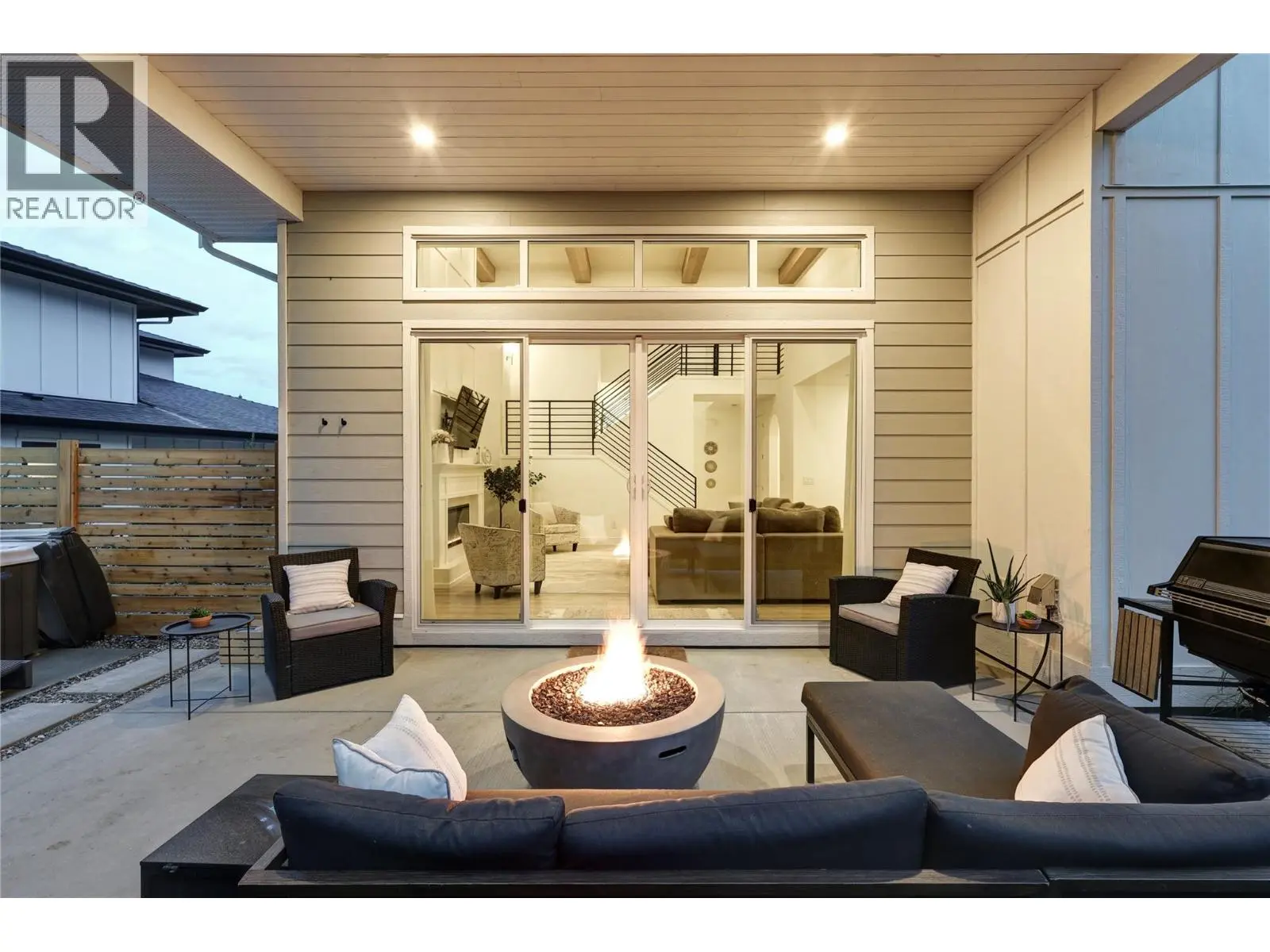 201 Summer Wood Drive. Kelowna, British Columbia