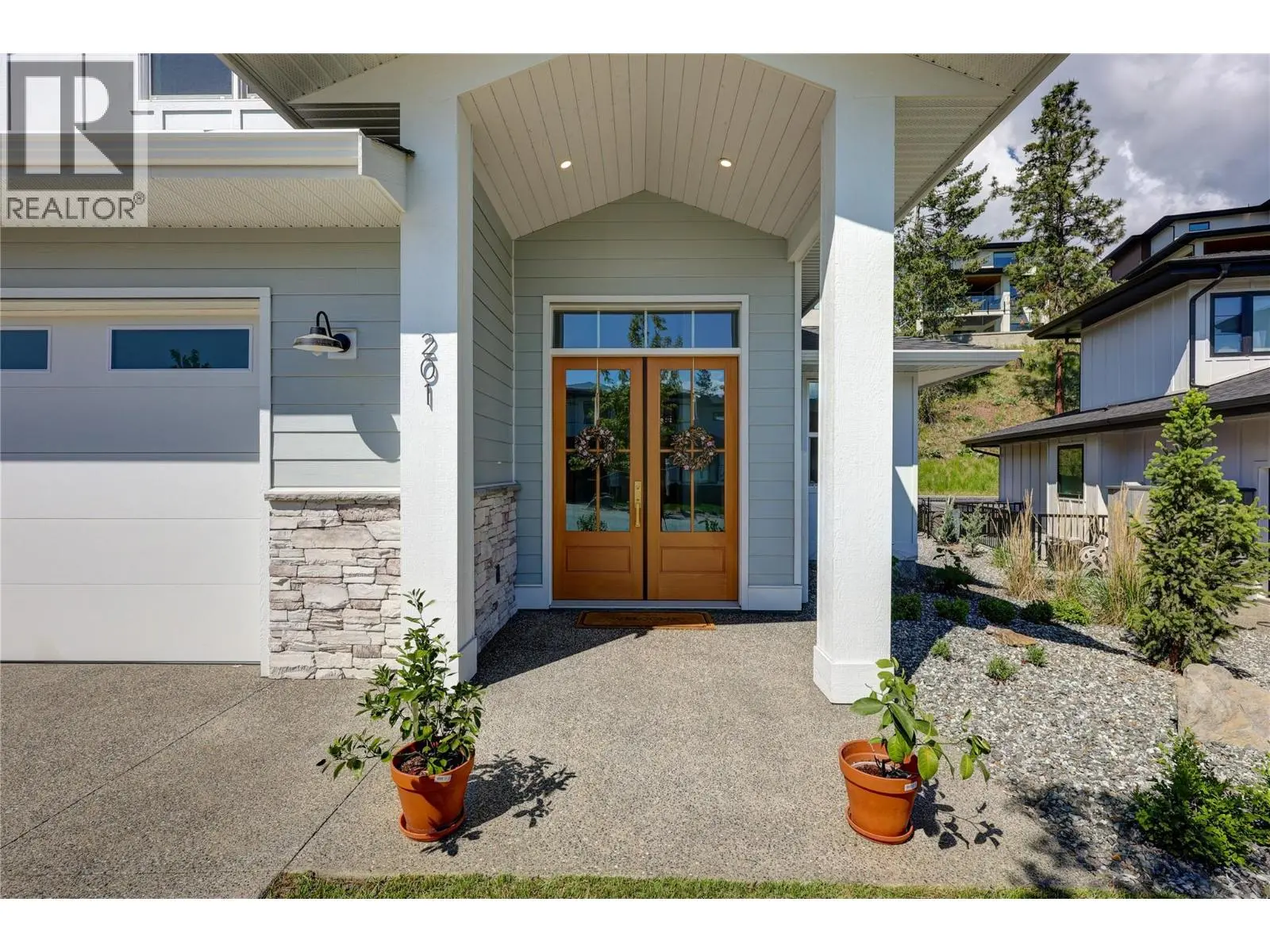 201 Summer Wood Drive. Kelowna, British Columbia