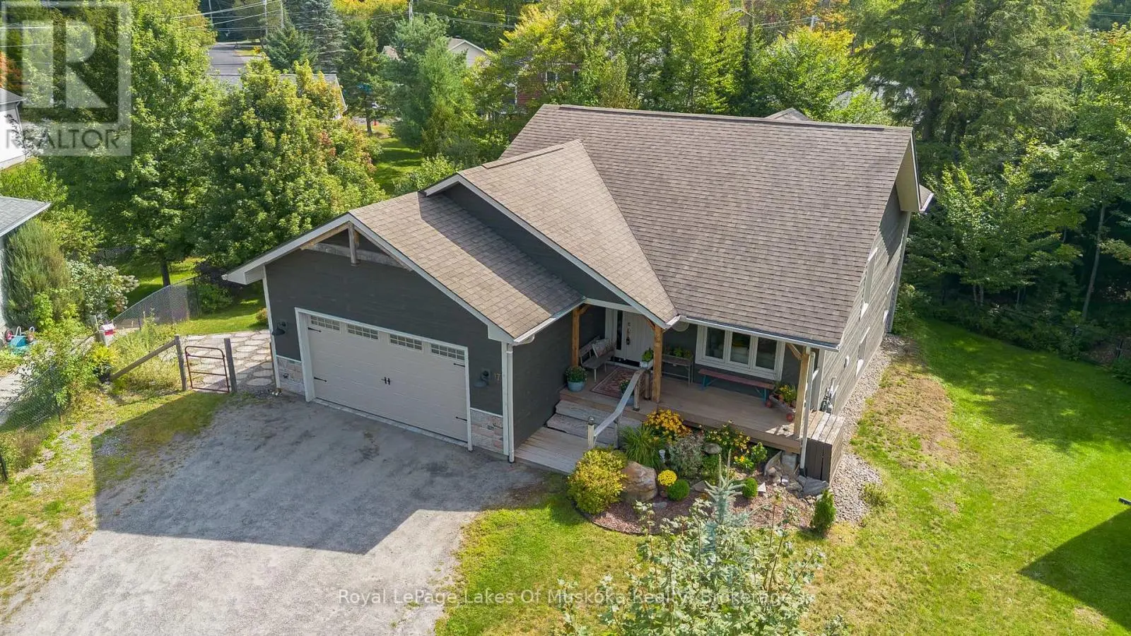 17 Hart Court, Huntsville