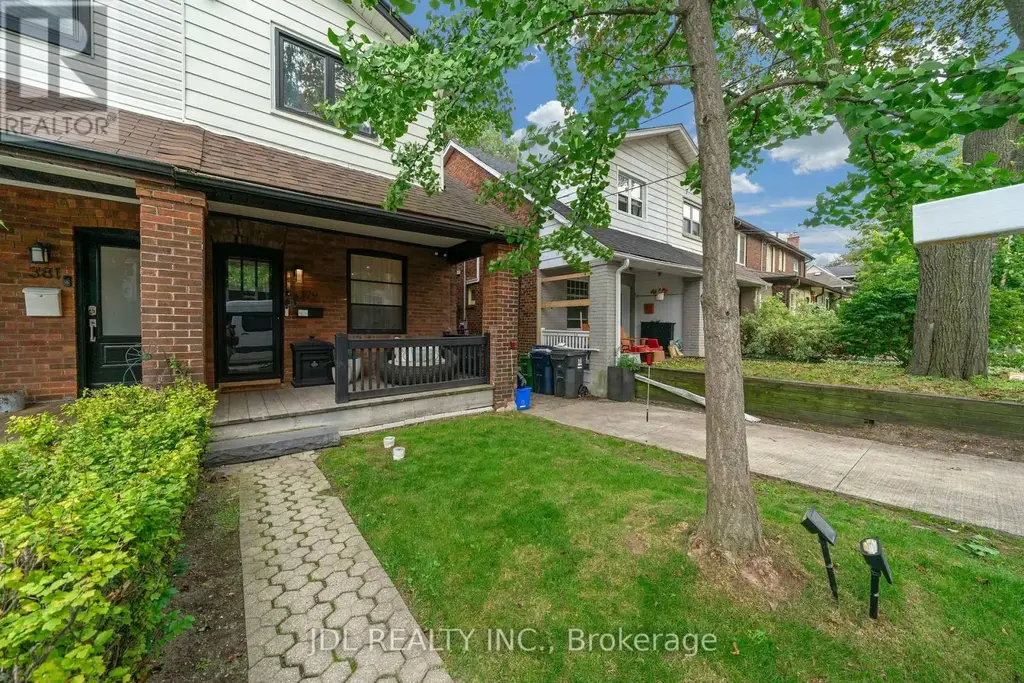 379 Scarborough Road, Toronto (East End-Danforth)