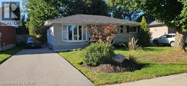 7 Cambridge Drive, Brantford