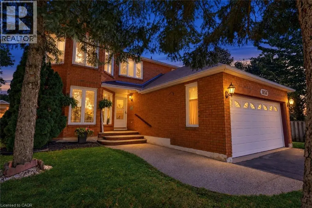 1058 Glenbrook Avenue, Oakville