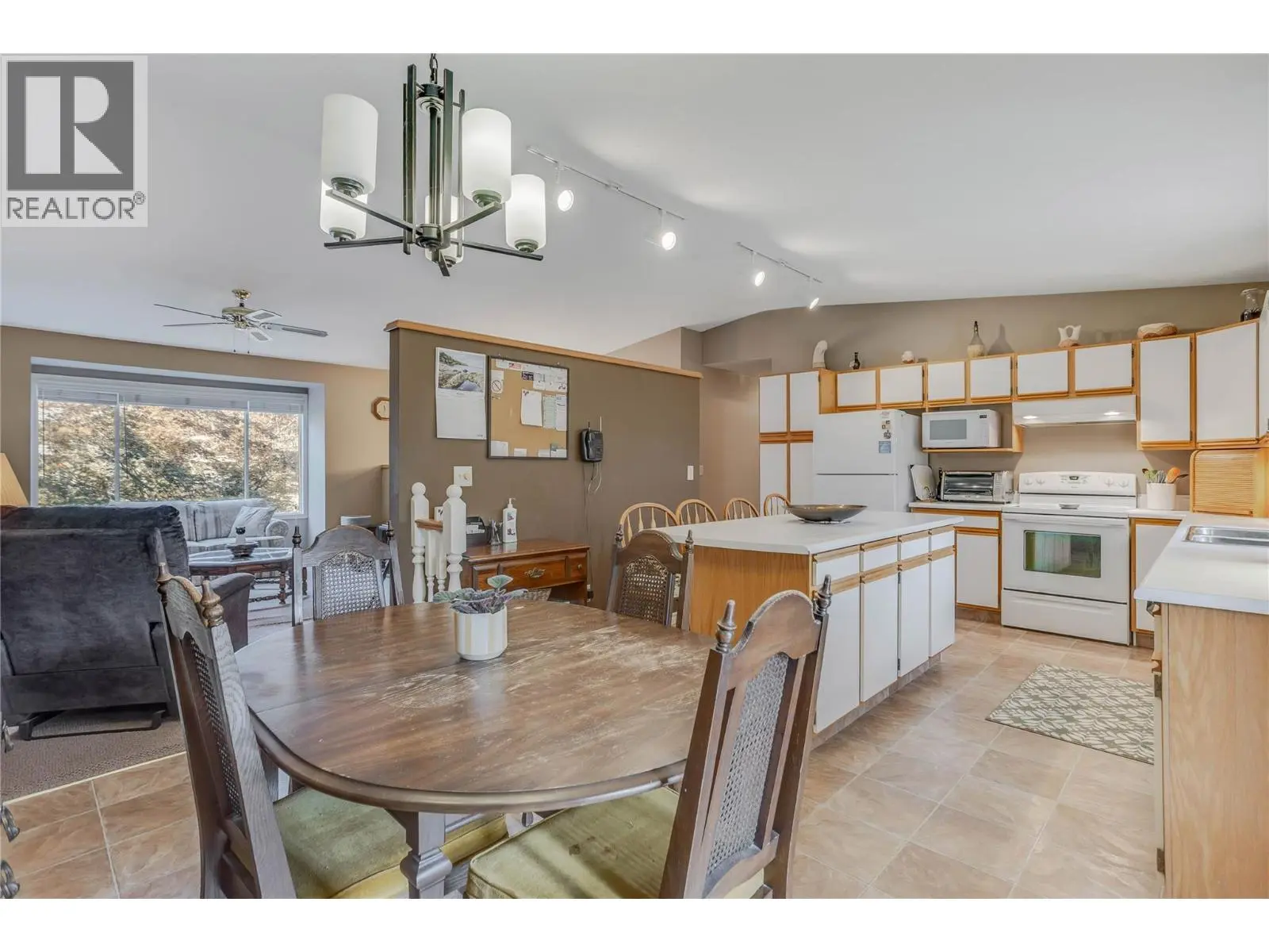 2335 Somerset Court Lot# 3. West Kelowna, British Columbia