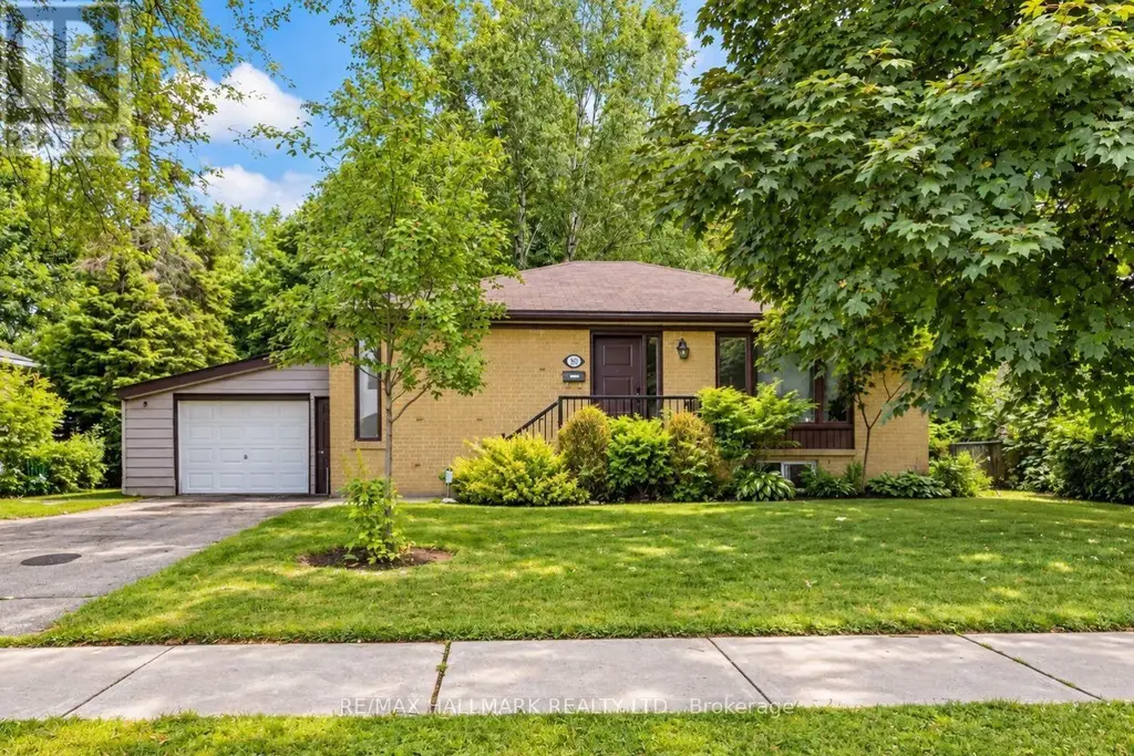 Bsmt - 102 Murray Drive, Aurora (Aurora Highlands)