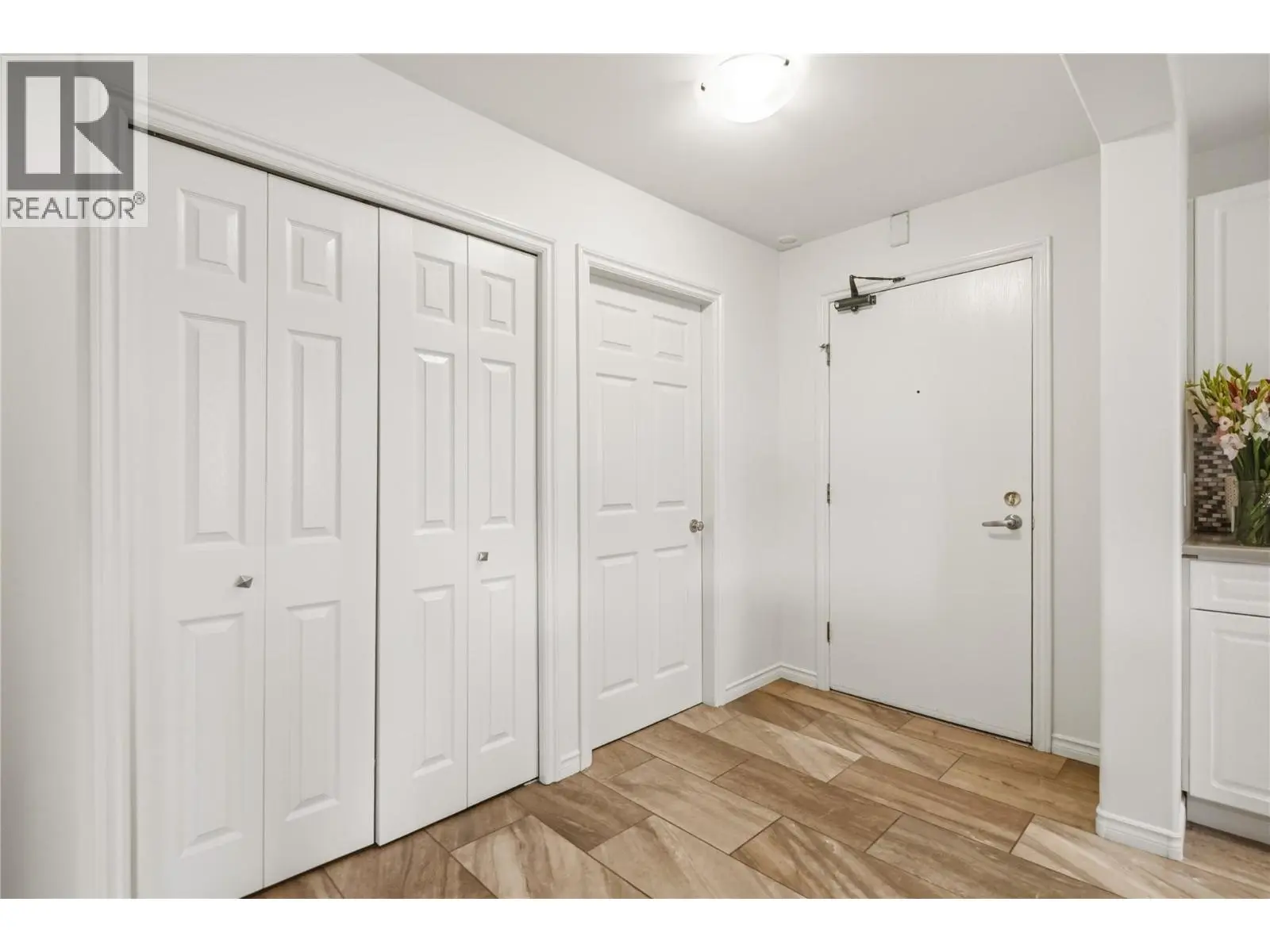 1640 Ufton Court Unit# 108. Kelowna, British Columbia
