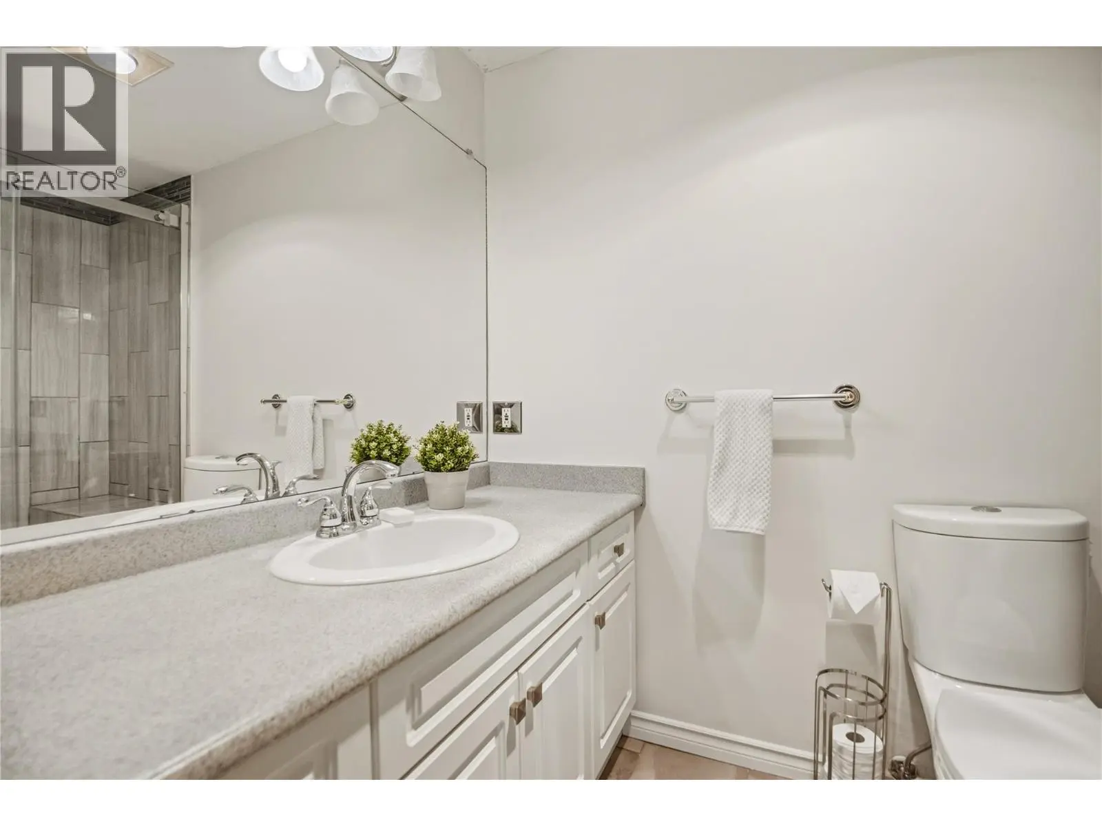 1640 Ufton Court Unit# 108. Kelowna, British Columbia