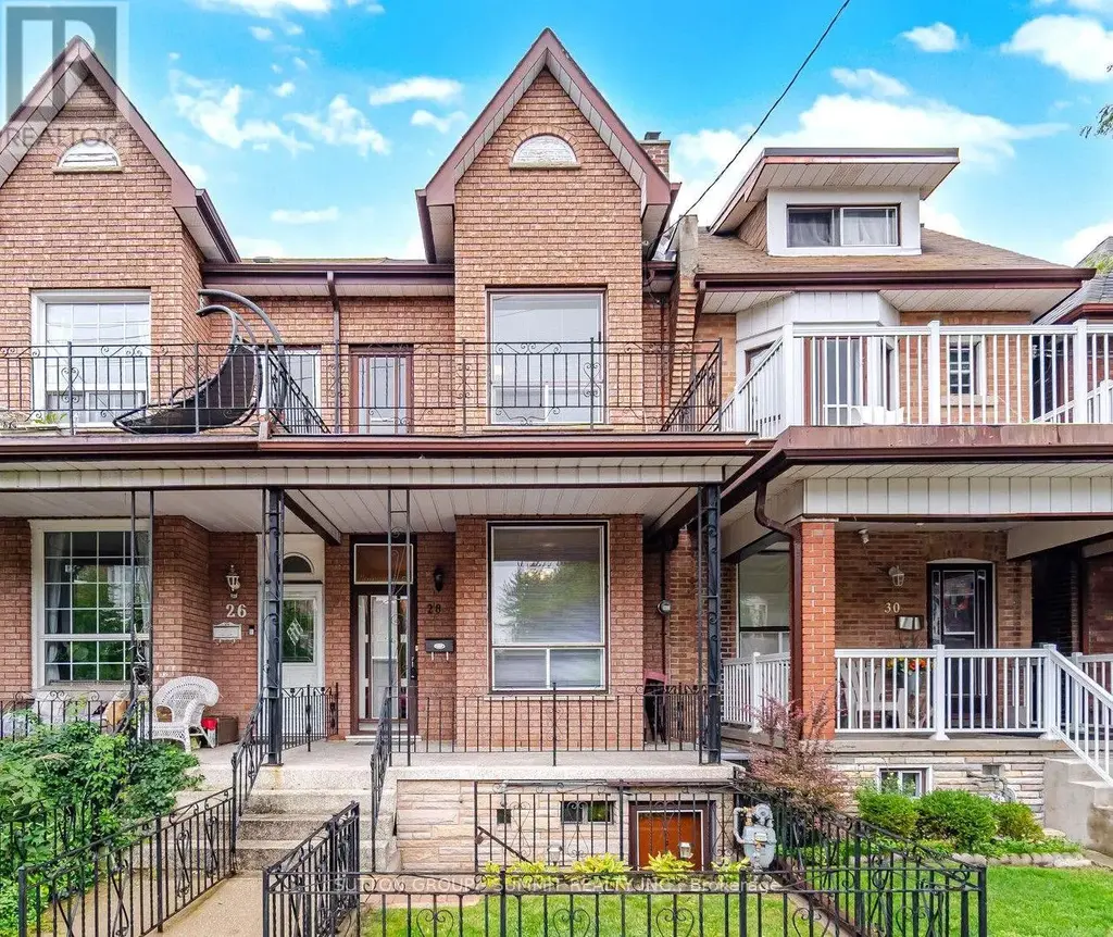 28 Symington Avenue, Toronto (Dovercourt-Wallace Emerson-Junction)