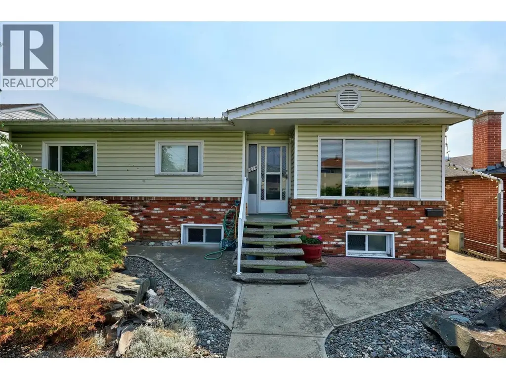 1019 Moncton Avenue, Kamloops