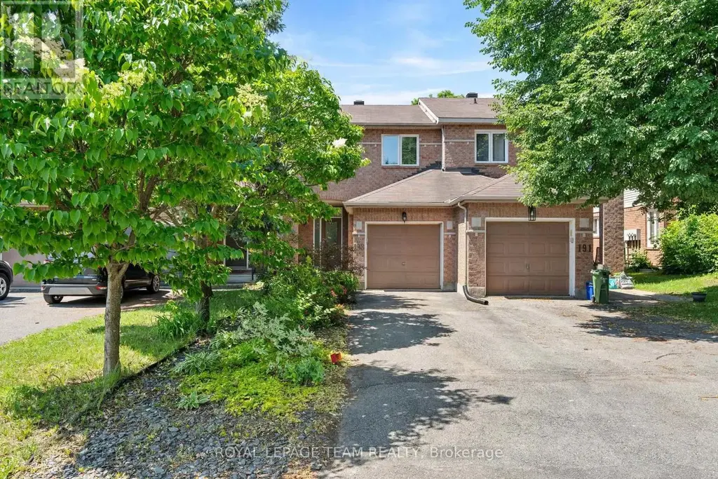 193 Thornbury Crescent, Ottawa