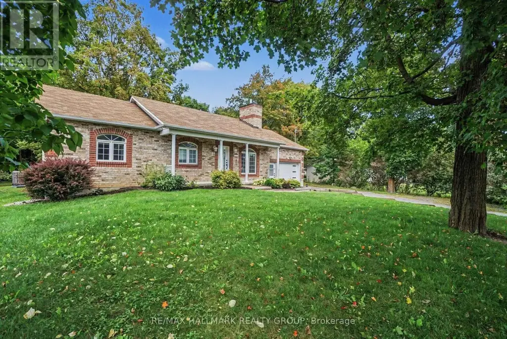 7273 Mitch Owens Road, Ottawa