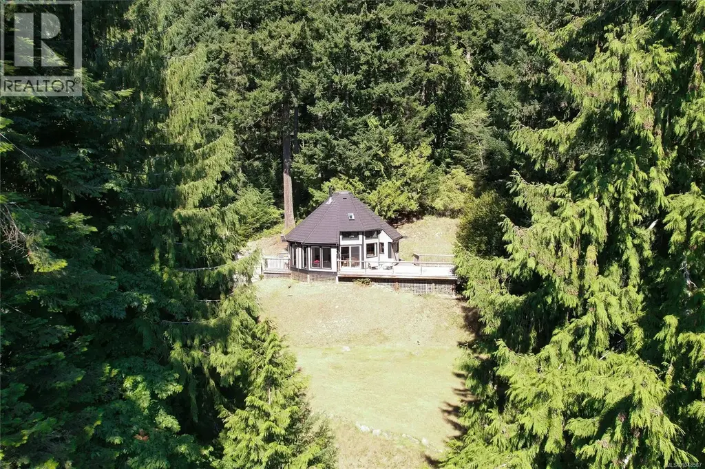 287 Cusheon Lake Rd, Salt Spring
