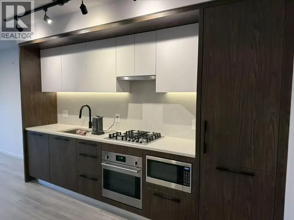 3xx 5189 Earles Street, Vancouver