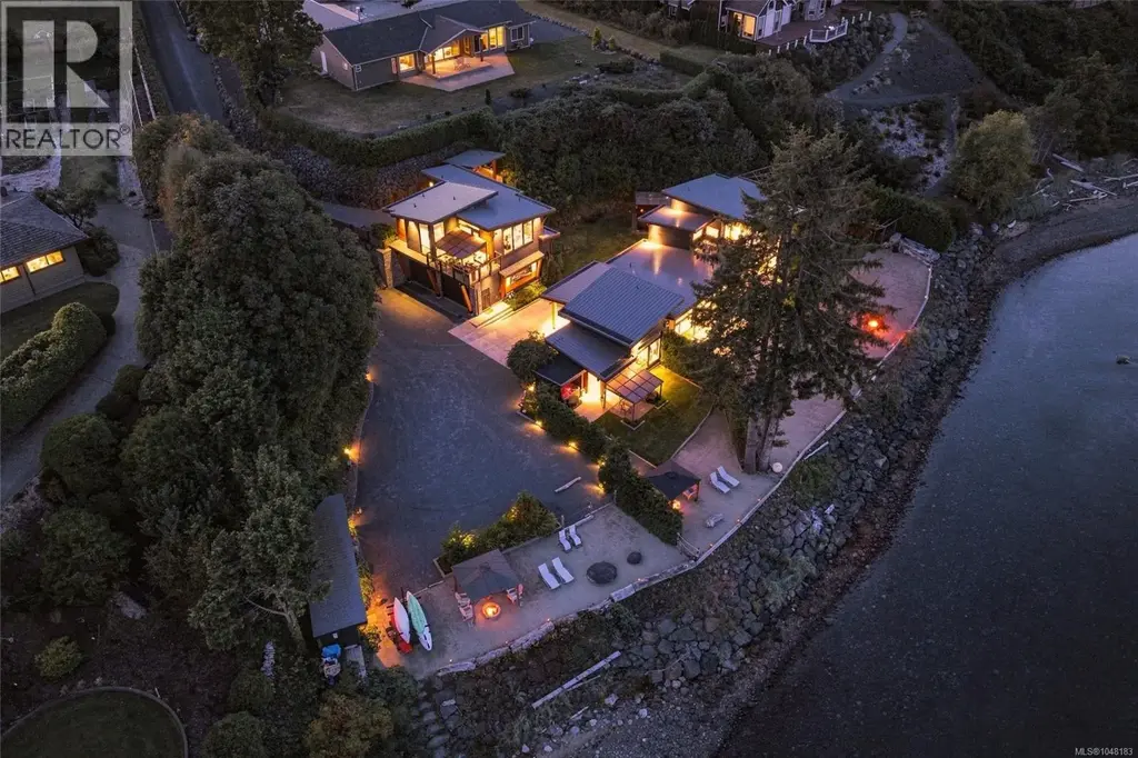 3875 Discovery Dr, Campbell River