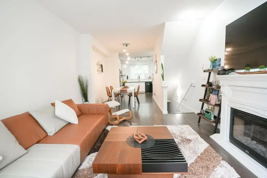 20 14955 60 Avenue, Surrey