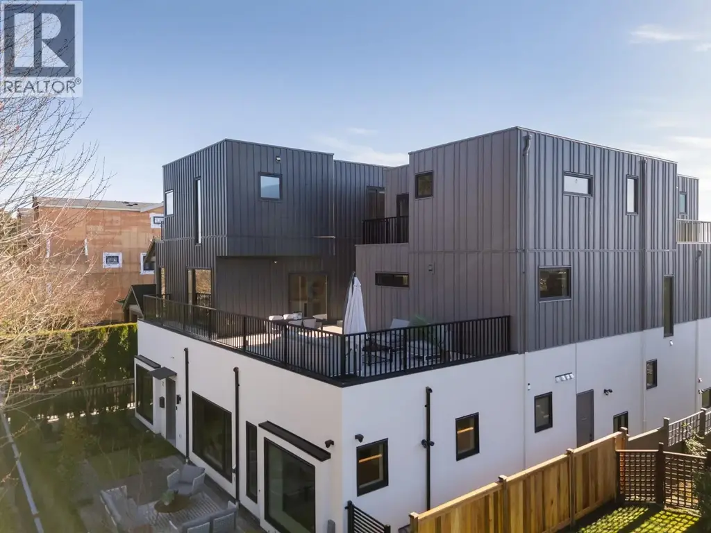 3 950 W 57th Avenue, Vancouver