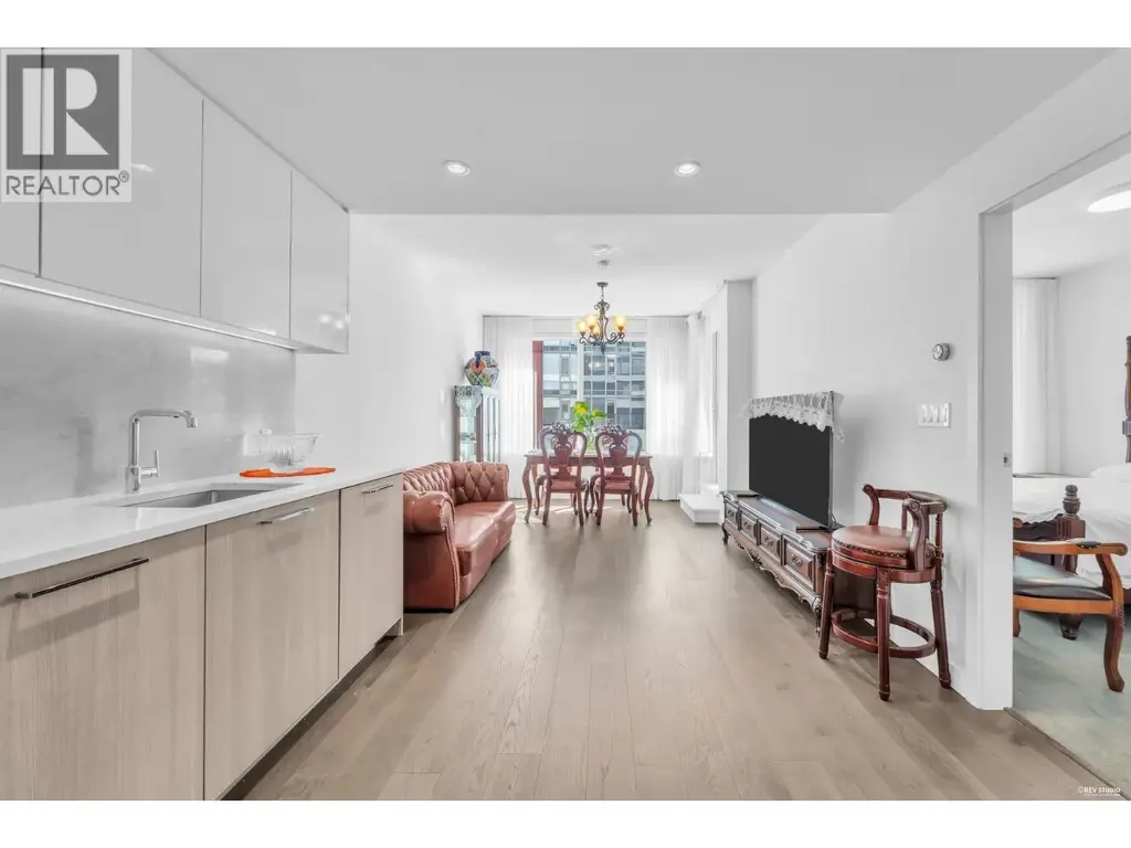 10xx 8169 Mcmyn Way, Richmond