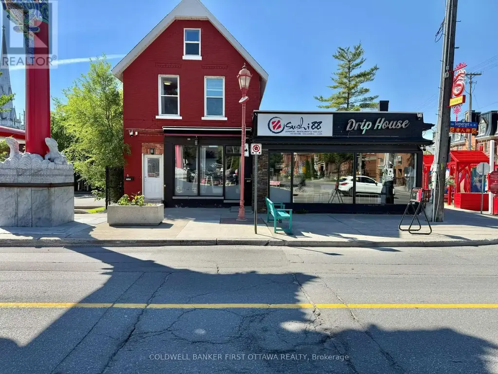 690-b Somerset Street W, Ottawa