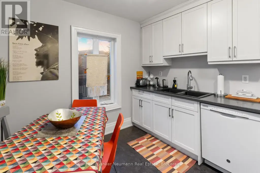 A - 54 Yarmouth Street, Guelph (Downtown)