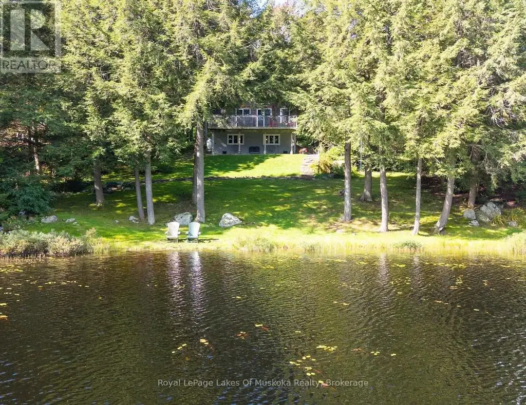 1053 Atkins Lake Road, Bracebridge (Macaulay)