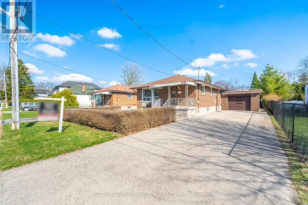 126 Angelene Street, Mississauga (Mineola)