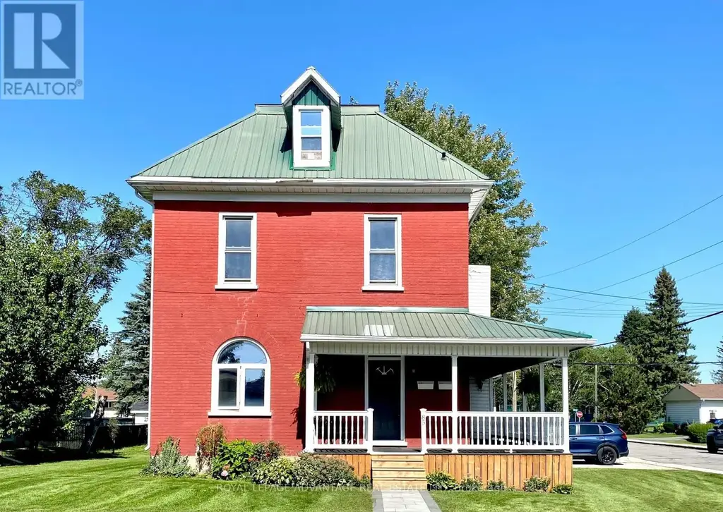 85 Jasper Avenue, Smiths Falls