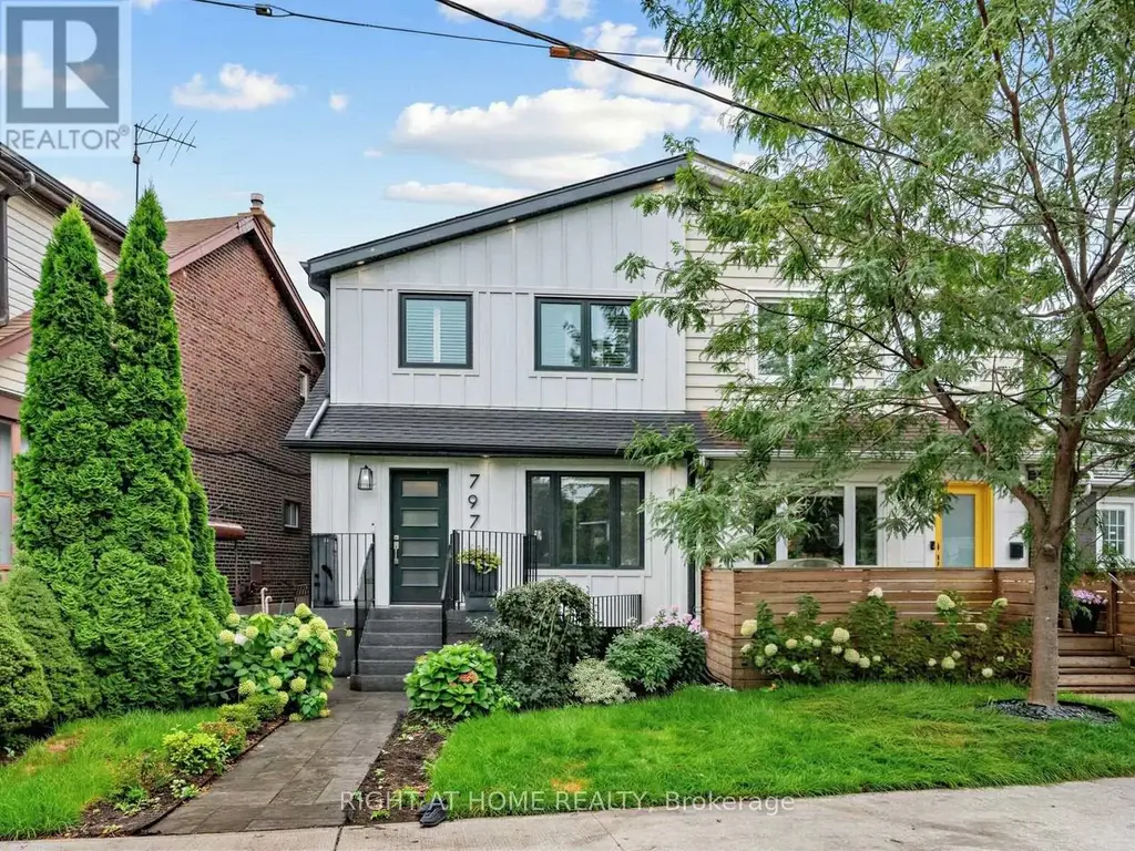 797 Eastern Avenue, Toronto (South Riverdale)