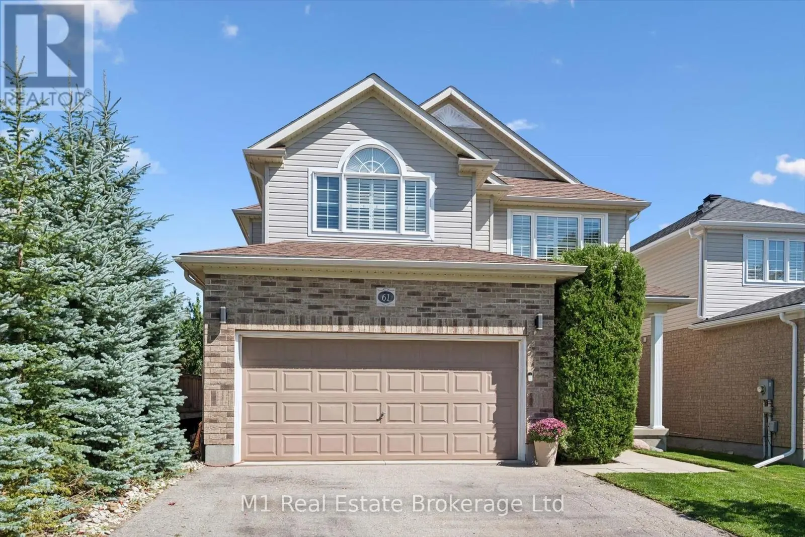 61 Summit Ridge Drive, Guelph (Grange Road)