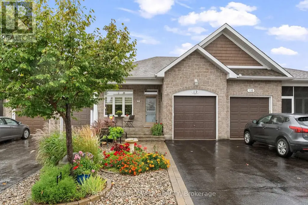 12 Royalty Way, North Grenville