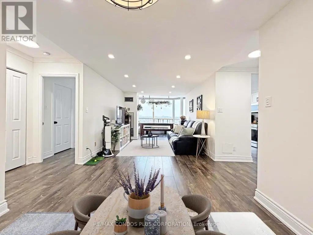 1509 - 120 Promenade Circle, Vaughan (Brownridge)