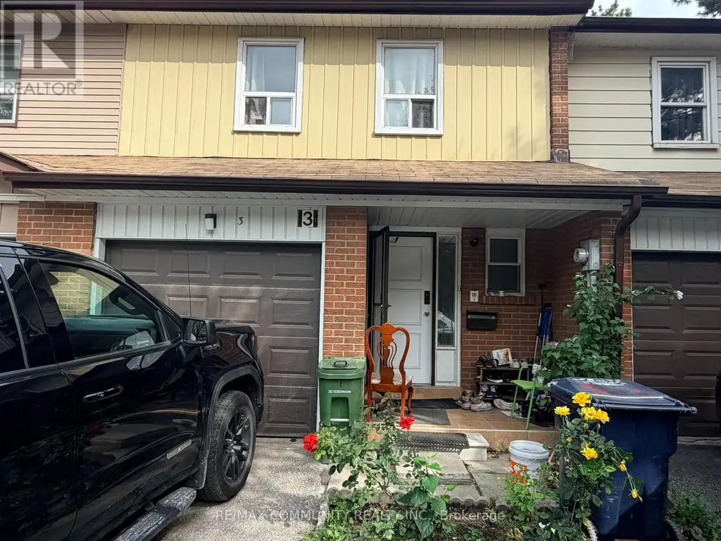 3 - 101 Dundalk Drive, Toronto (Dorset Park)