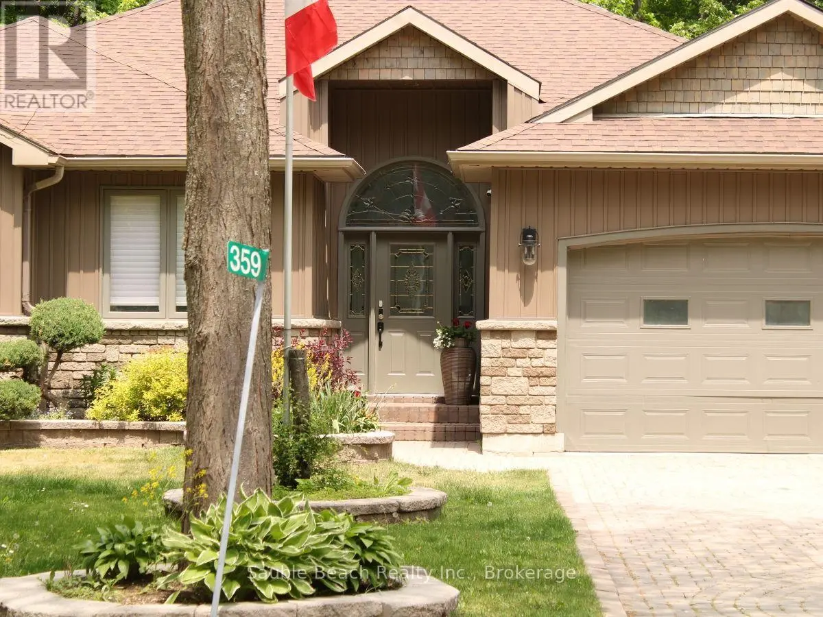 359 Sixth Street N, South Bruce Peninsula