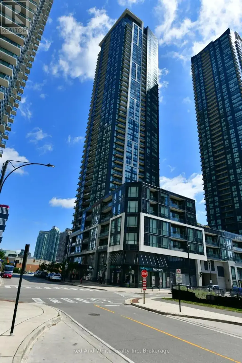 2001 - 510 Curran Place, Mississauga (Creditview)