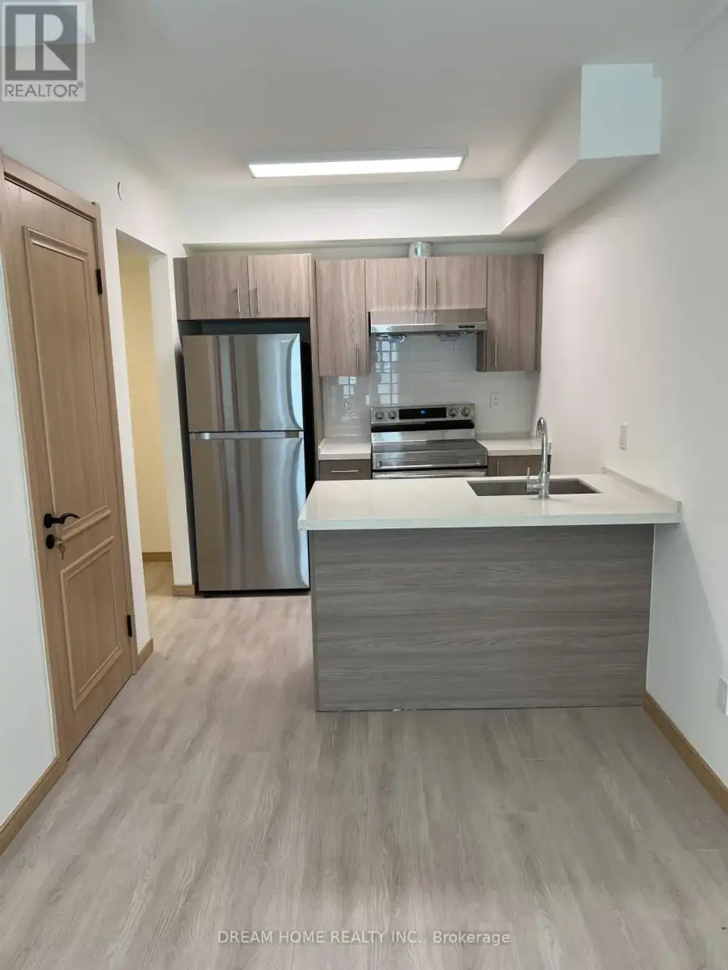 B106 - 50 Morecambe Gate, Toronto (L'Amoreaux)