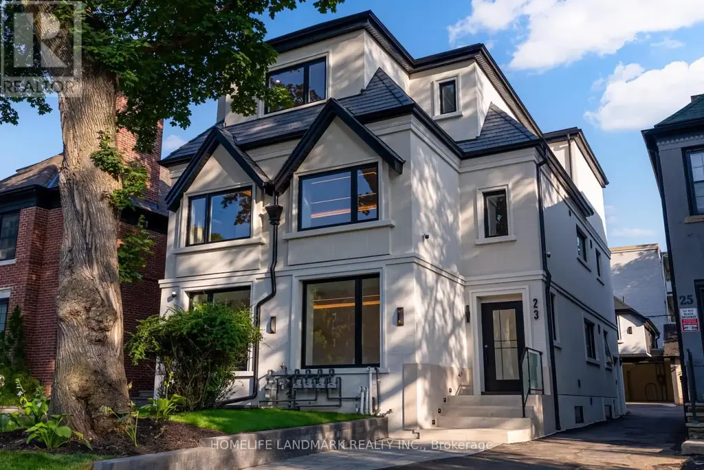 The Bellagio - 23 Coulson Avenue, Toronto (Forest Hill South)