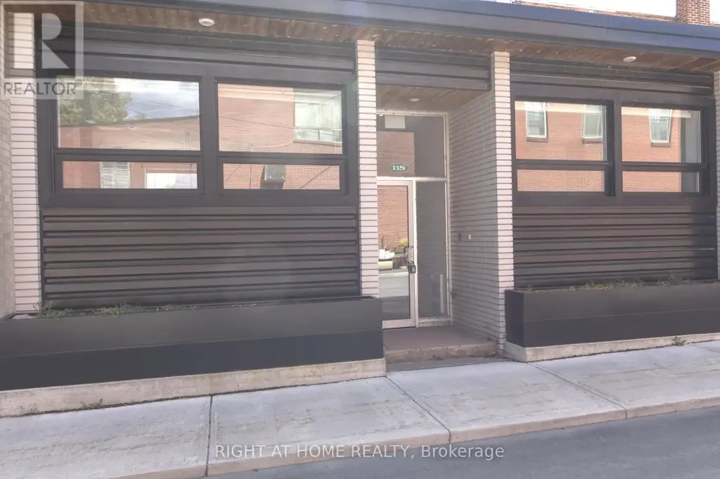 Unit #3 - 118/116 Water Street, Mississippi Mills
