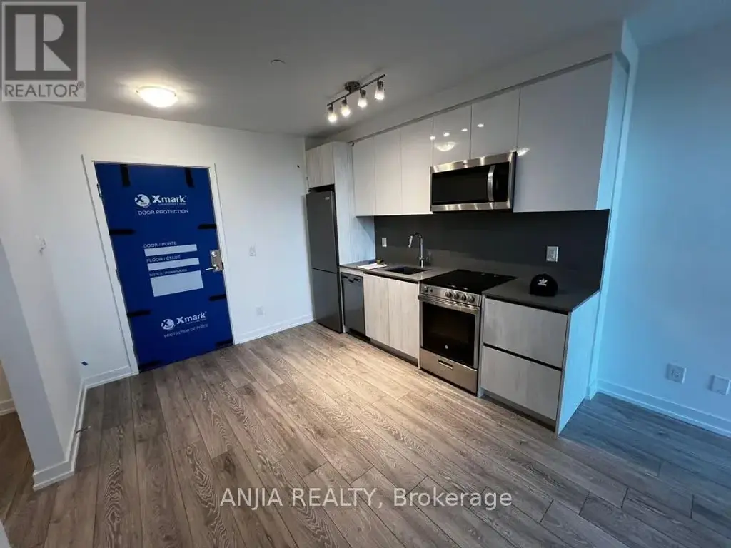 412 - 3100 Keele Street, Toronto (Downsview-Roding-CFB)