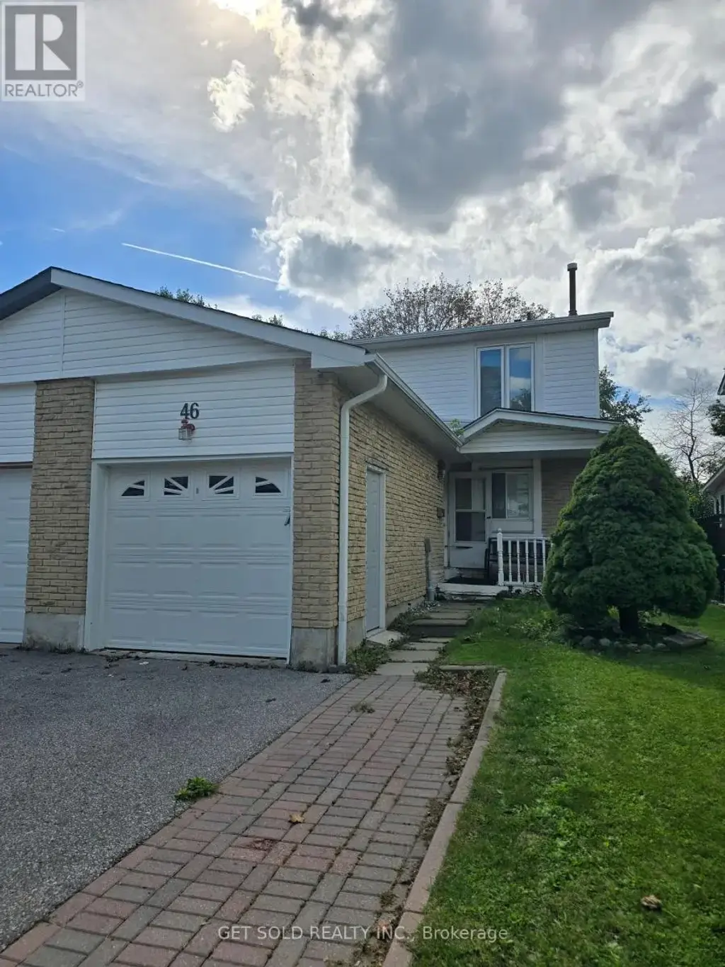 46 Red River Crescent, Toronto (Rouge)