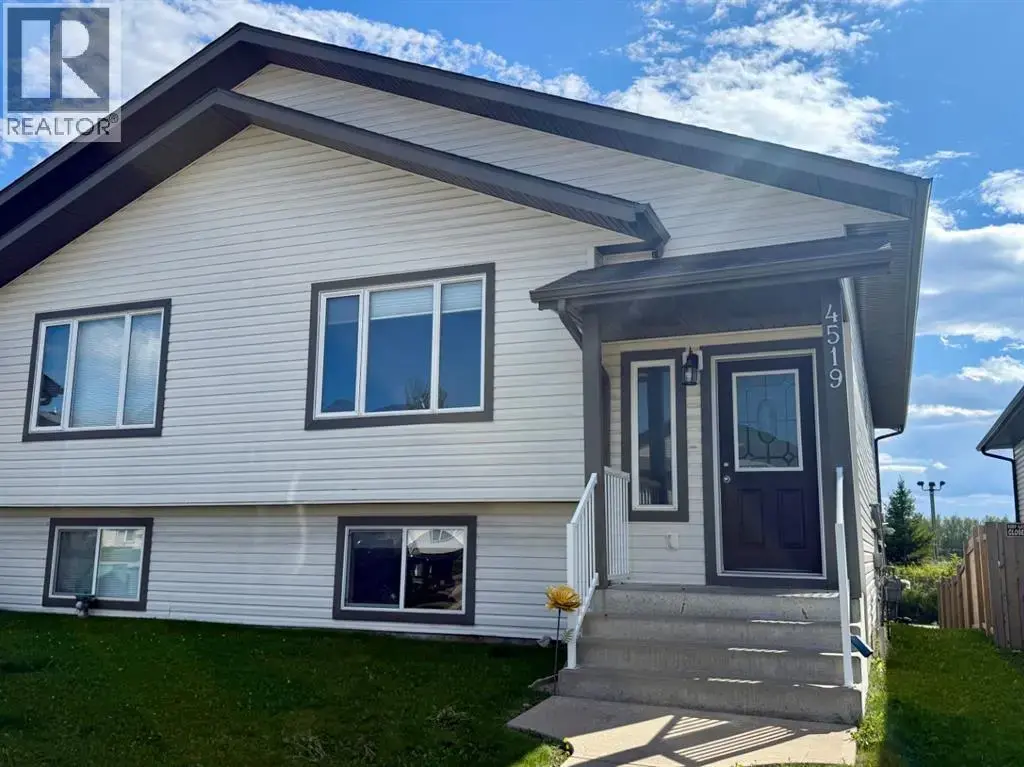 4519 44 Avenue Close, Rocky Mountain House