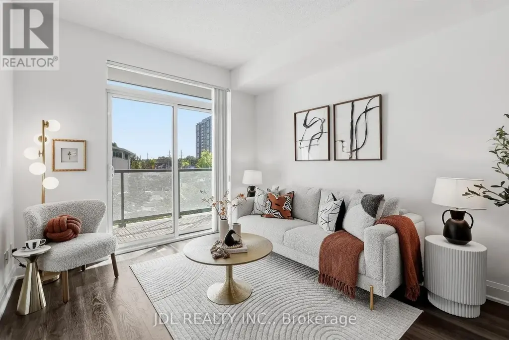 220 - 68 Canterbury Place, Toronto (Willowdale West)