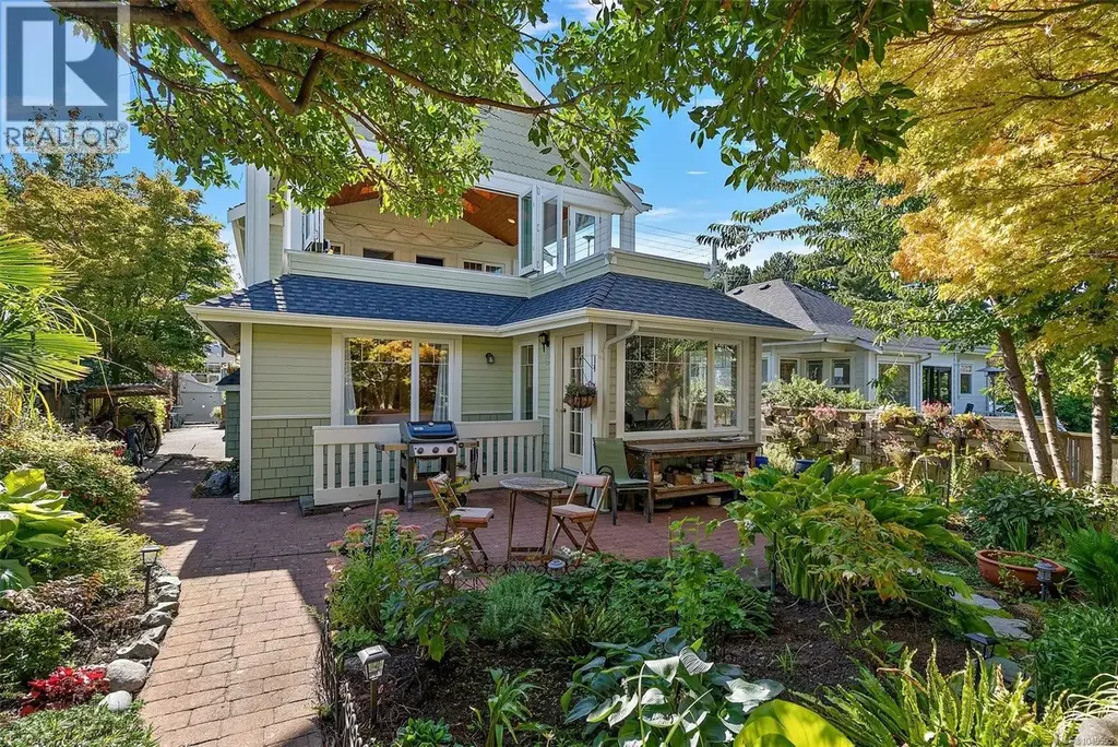 485 Head St Sw, Esquimalt