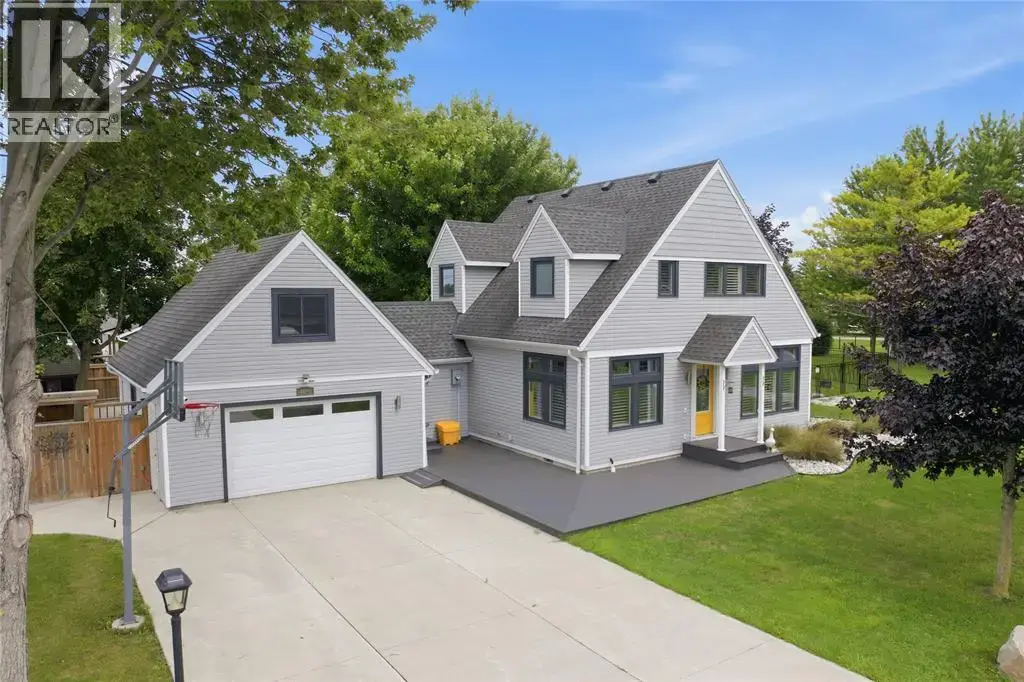 4696 Crescent Drive, Port Lambton