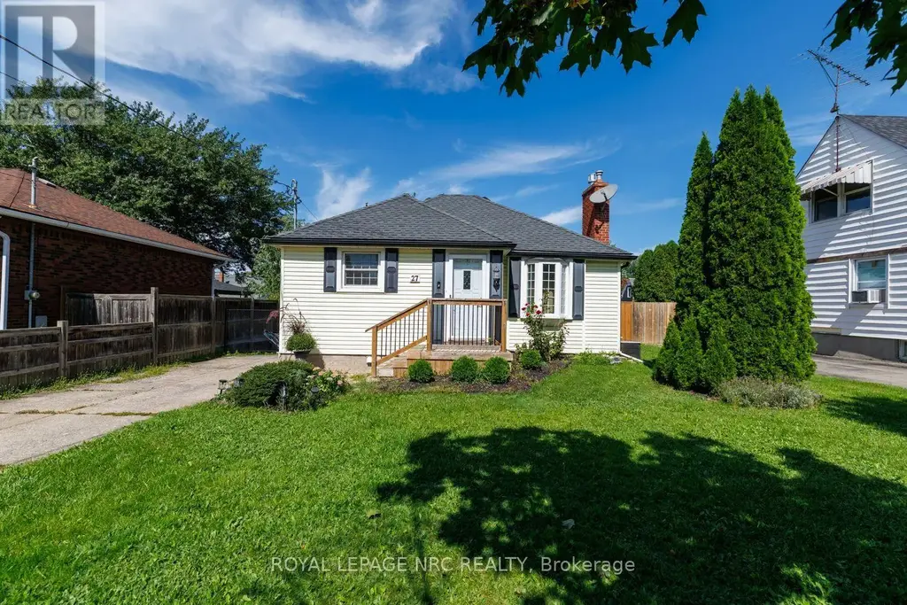 27 Cedardale Avenue, St. Catharines (Secord Woods)