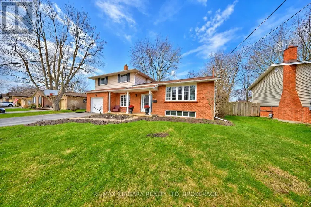 953 Grandview Road, Fort Erie (Crescent Park)