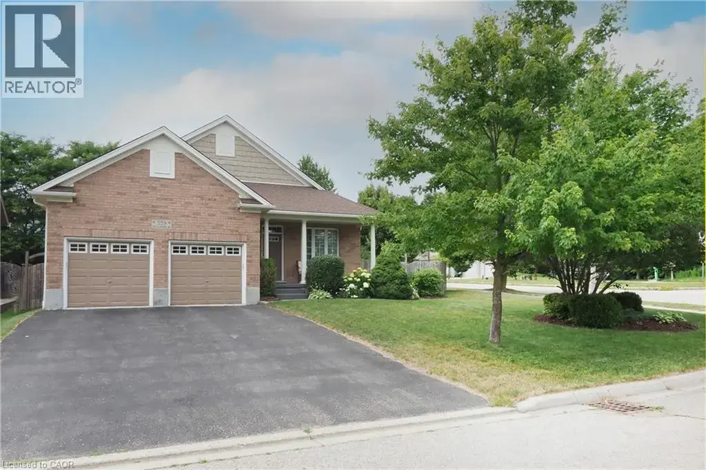 559 Springwater Drive, Waterloo