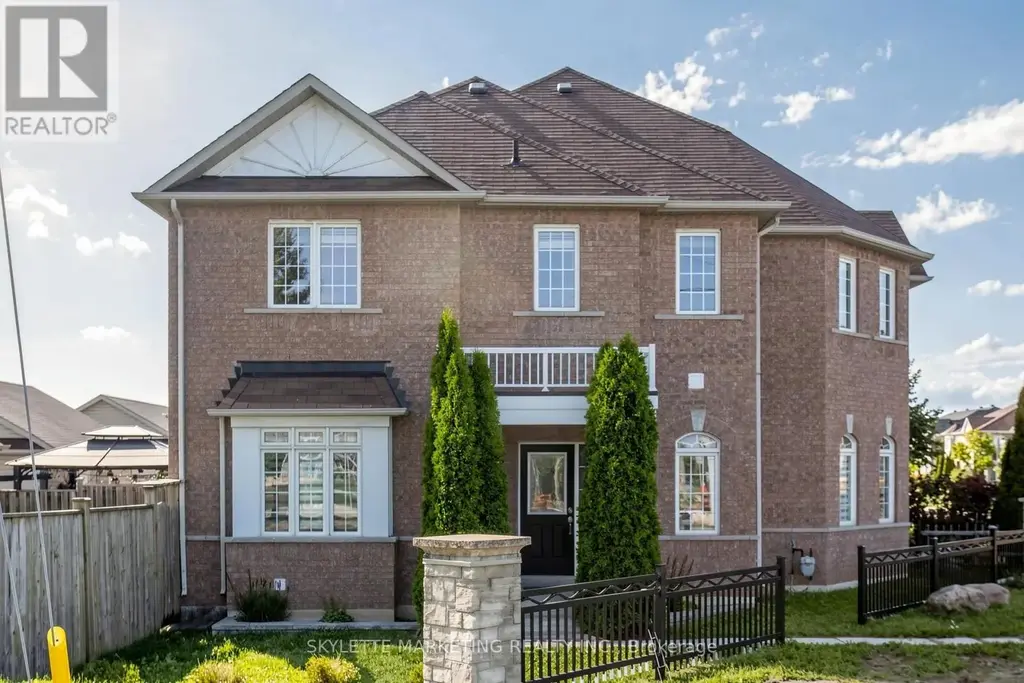 2417 Bur Oak Avenue, Markham (Greensborough)