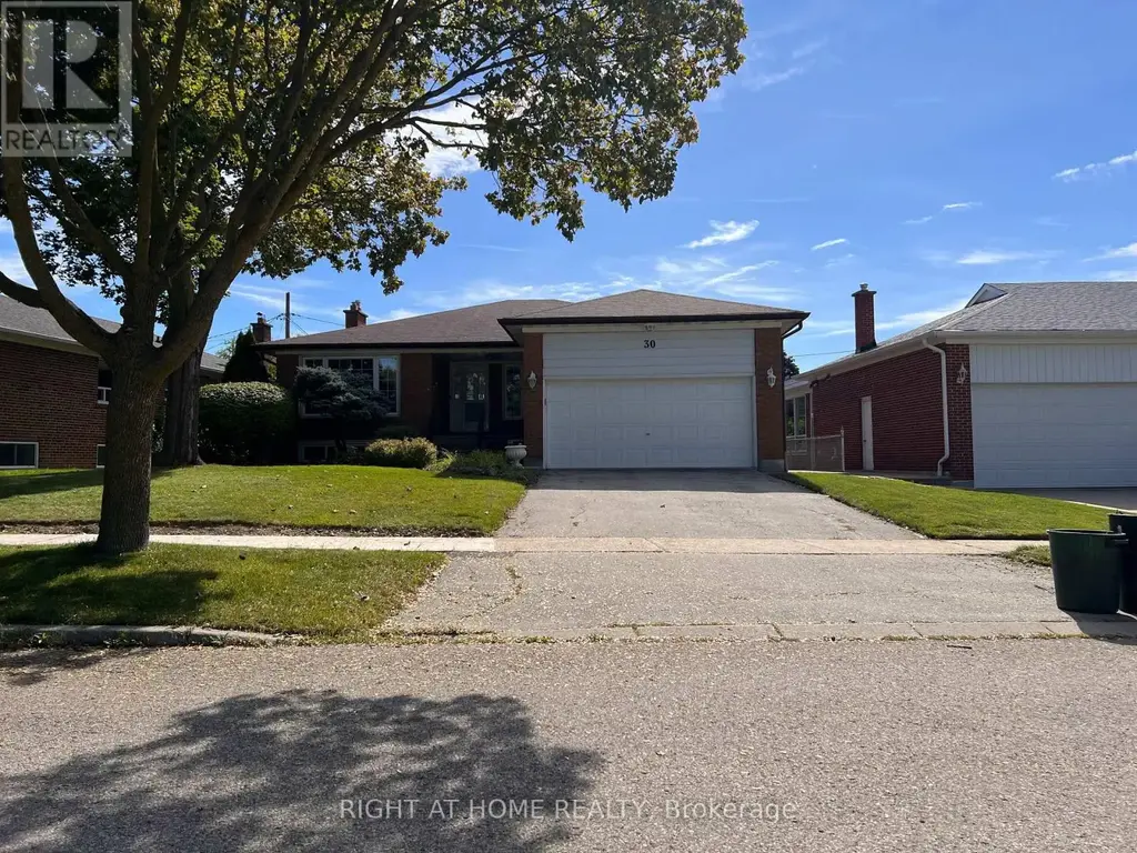 Upper - 30 Norbert Crescent, Toronto (Eringate-Centennial-West Deane)