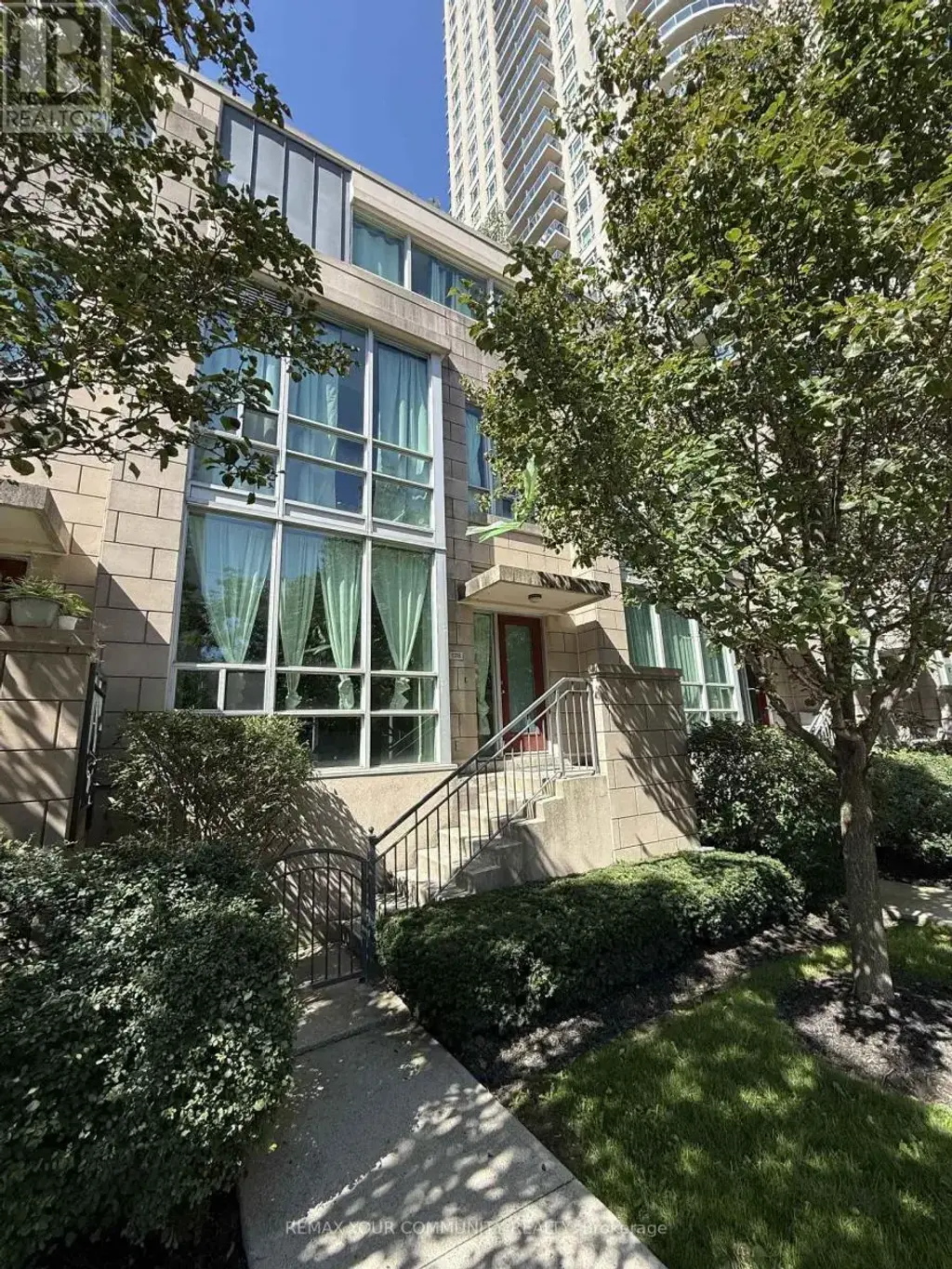 Th 128 - 70 Absolute Avenue, Mississauga (City Centre)