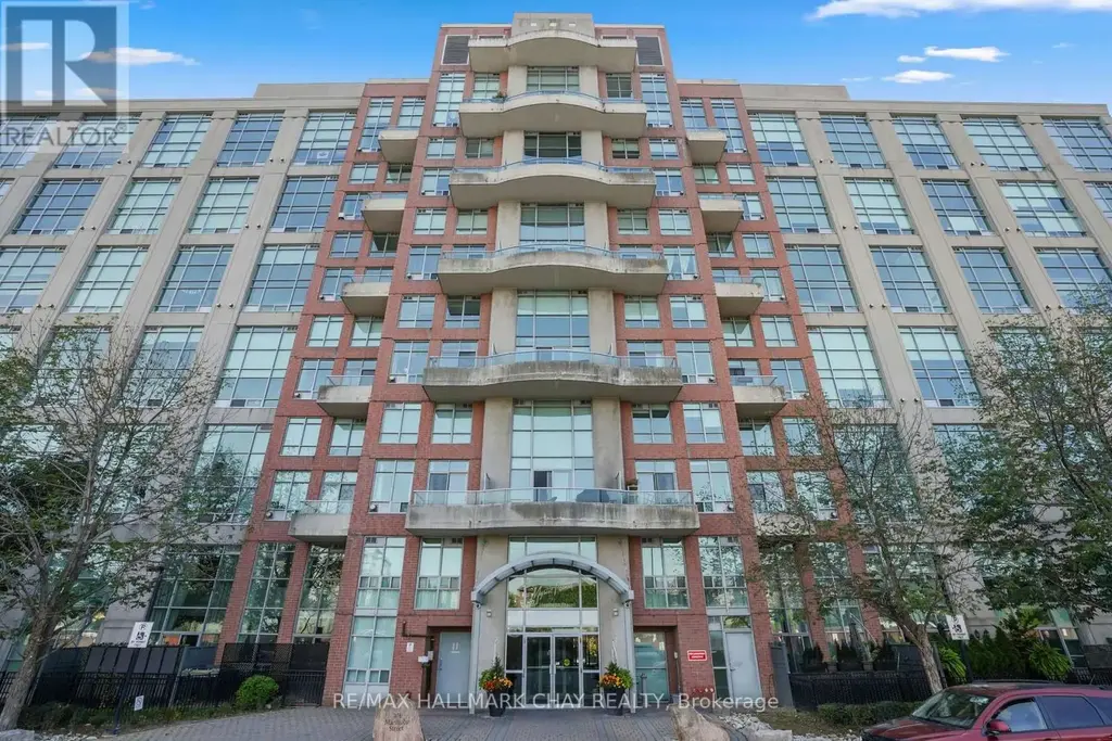 307 - 200 Manitoba Street, Toronto (Mimico)
